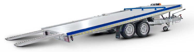 Agados Fahrzeugtransporter